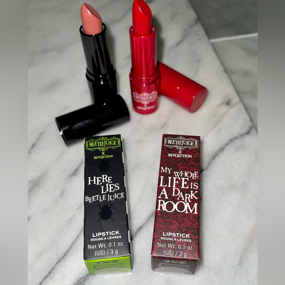 Makeup Revoultion Beetlejuice collab lipstick bundle